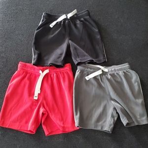 BUNDLE 3 Carter's gym shorts -12mo
